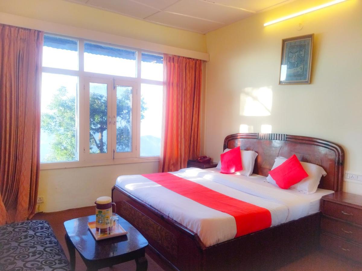 Surya Resort Dalhousie Eksteriør billede