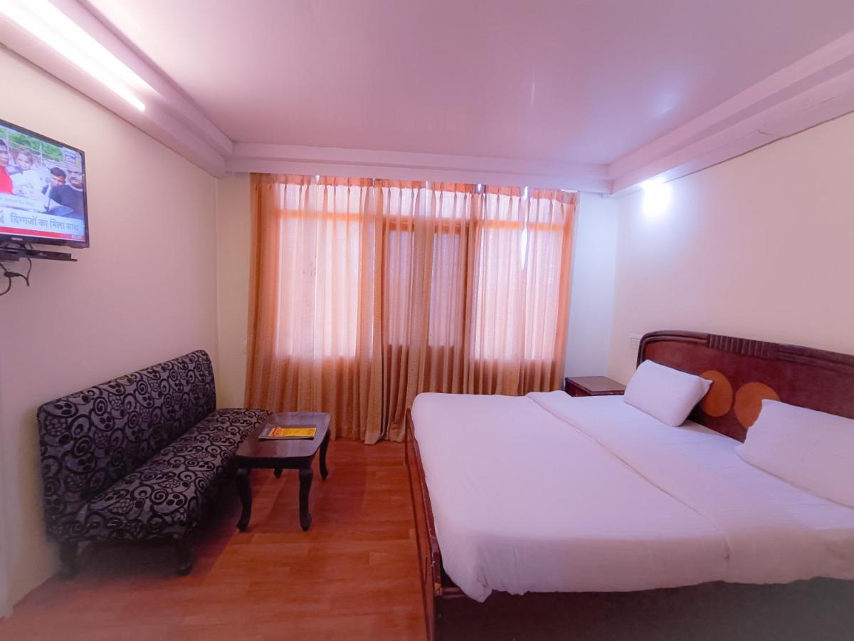 Surya Resort Dalhousie Eksteriør billede